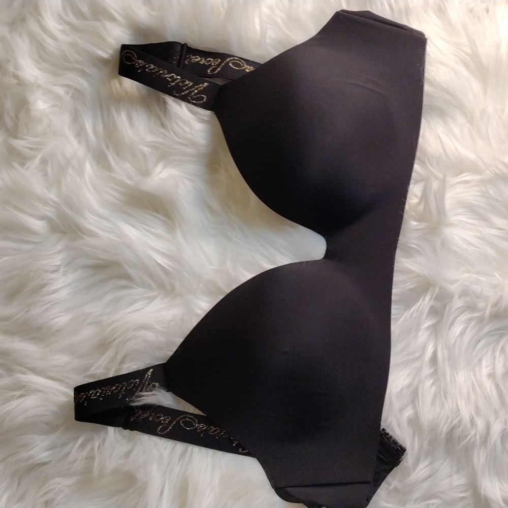 Victoria's Secret wireless contour bra blk